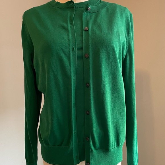 Banana Republic Tops - SET/M/BANANA REPUBLIC  💚